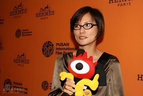 蔡琴个人资料简介(十年婚姻一片空白,64岁单身无儿无女)