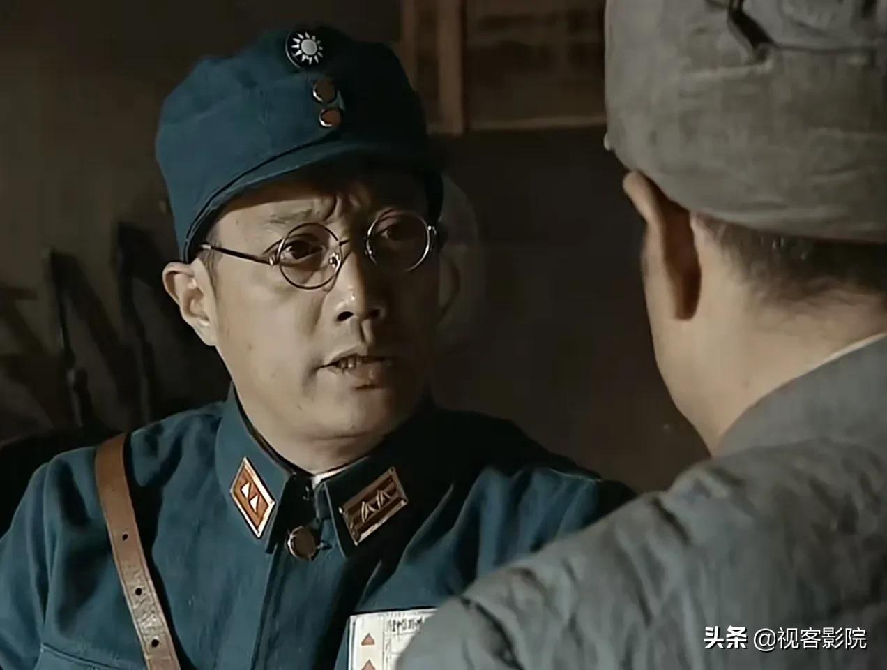 楚云飞简介(楚云飞左膀右臂,为什么在抗日战争结束后没有随楚云飞高升?)