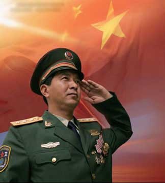 丁晓兵简介(全军唯一用左手敬礼的将军,割断自己伤臂,押回越军俘虏)