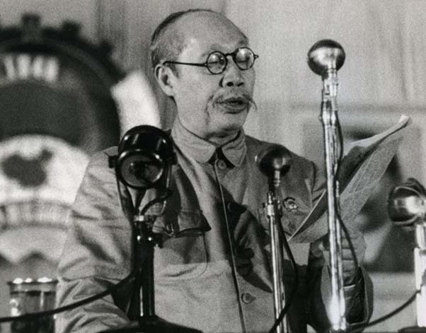 董必武简介(清末的秀才,不仅和周总理一个办公室,还是毛主席的老师)