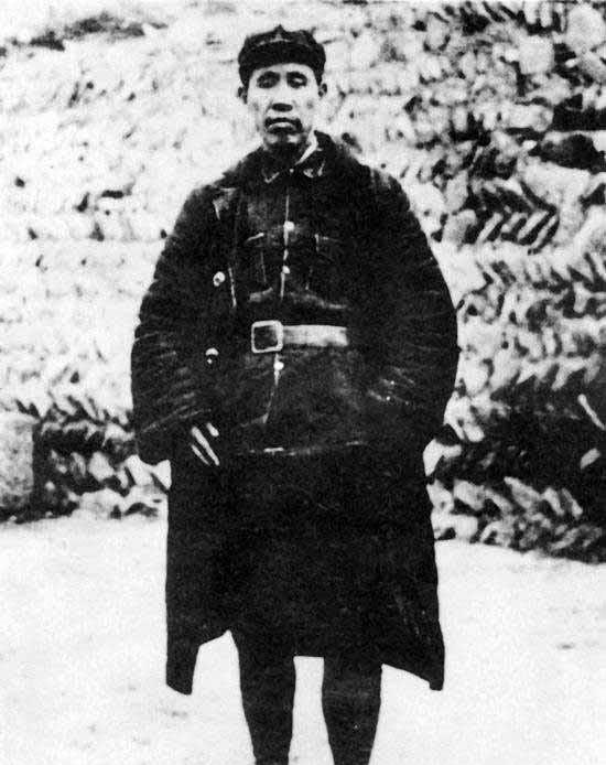 董必武简介(清末的秀才,不仅和周总理一个办公室,还是毛主席的老师)