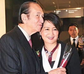 赌王四太梁安琪简介(打工妹逆袭赌王四太,怒砸5亿购豪宅,却没有奚梦瑶的名)