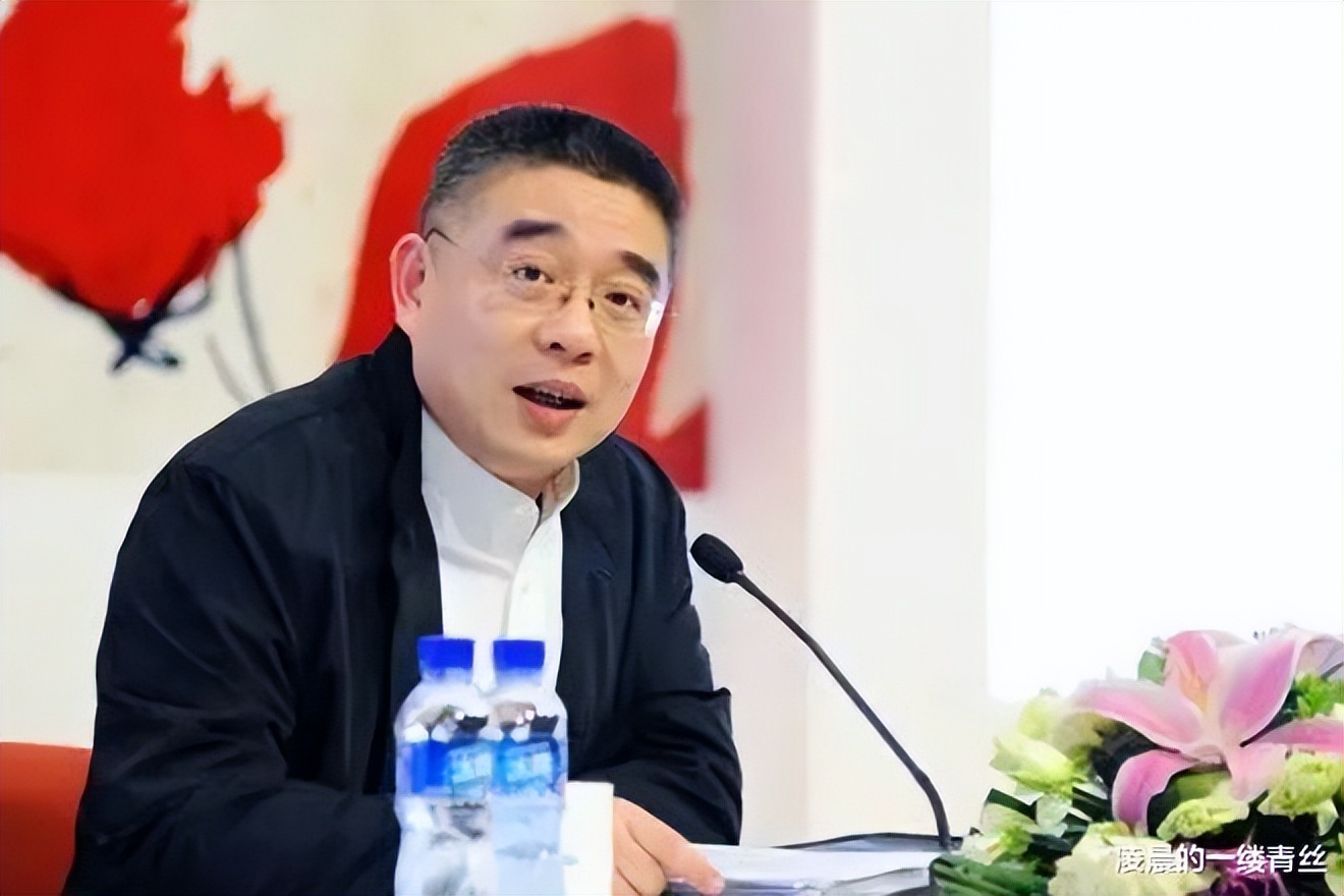 复旦大学教授钱文忠简介（现如今的社会，已经开始出现非常严重的问题）