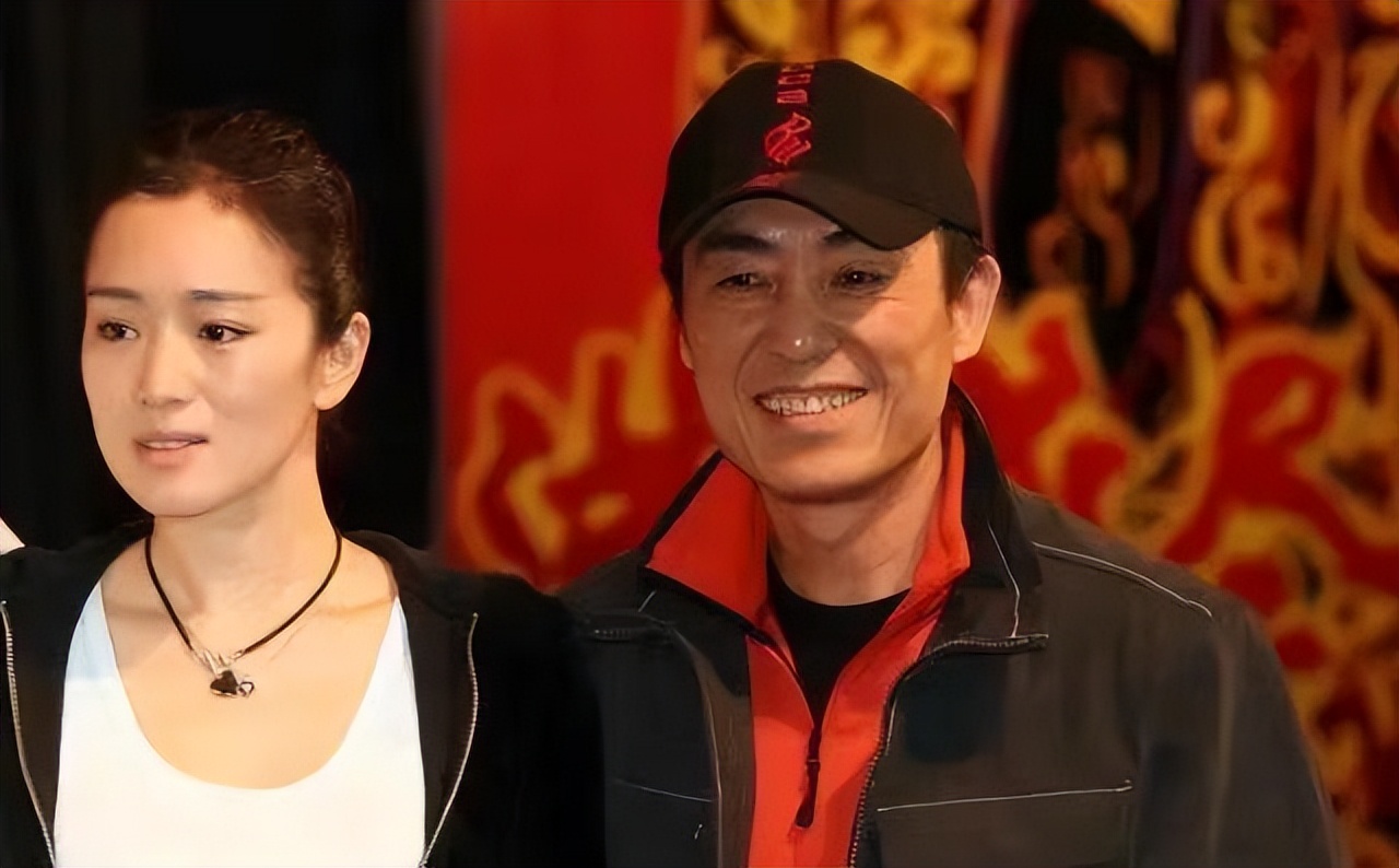 巩俐简介(演员女皇巩俐)