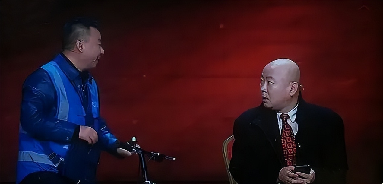 郭冬临的个人资料简介(因8个字被索赔1亿,55岁不婚不育)