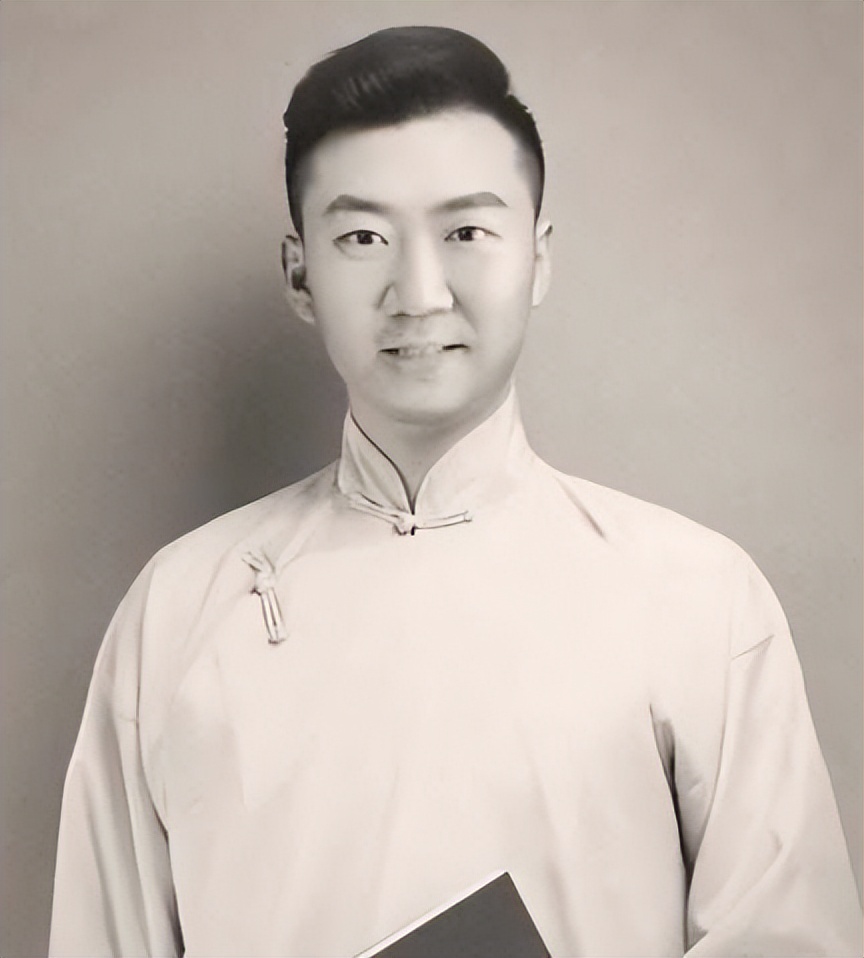 郭冬临的个人资料简介(因8个字被索赔1亿,55岁不婚不育)