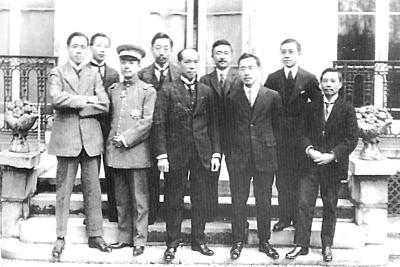 蒋百里简介(民国“军神”蒋百里为何在全校师生面前自杀)