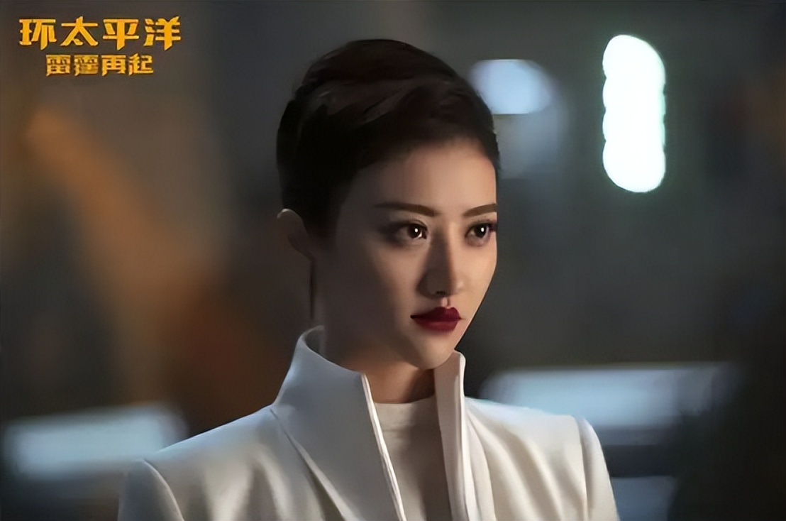 景甜简介(“人间富贵花”景甜的成名史,和她生命中爱过的两个男人)