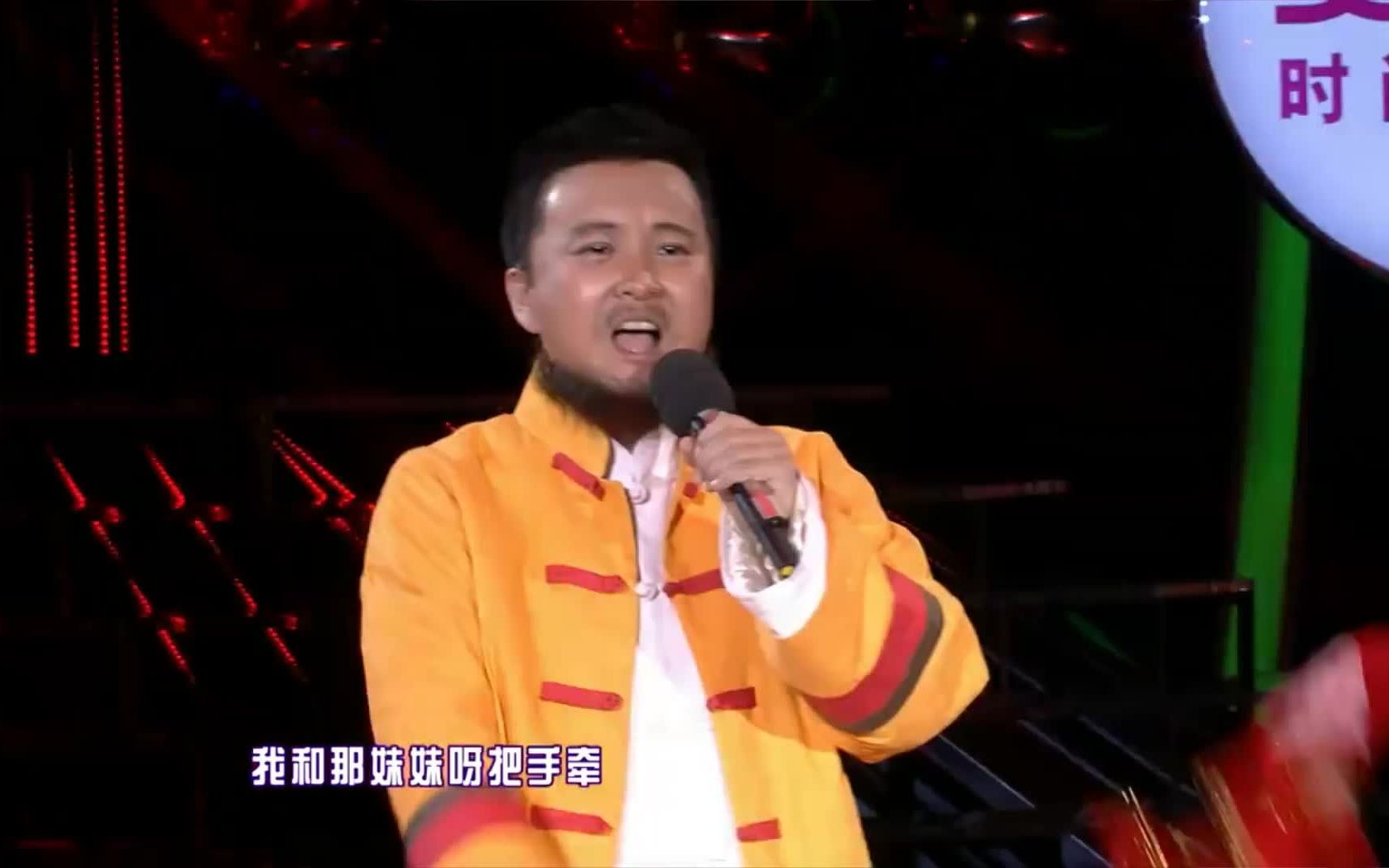 李焕英简介(让逝去的母亲流传后世,风光背后有泪水)