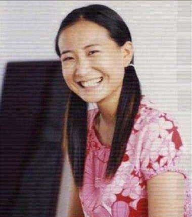 李焕英简介(让逝去的母亲流传后世,风光背后有泪水)