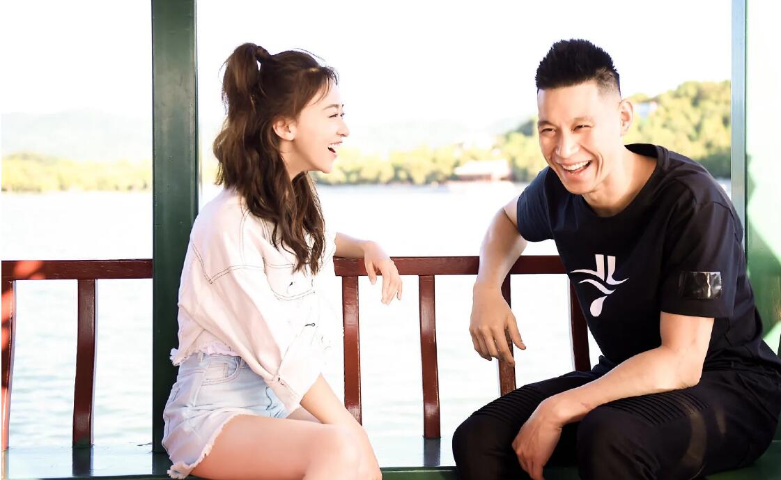 林书豪的简介(林书豪身价几亿!34岁年龄不找女朋友,其中原因遭球迷曝光)