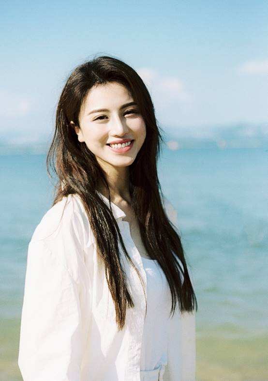 刘翔的简介(和葛天结婚不到一年离婚,二婚娶初恋吴莎,现婚姻状况如何)