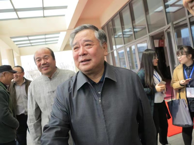 马季二徒弟赵炎个人资料简介(为师父捧哏近三十年,跻身全国十大笑星第五名)