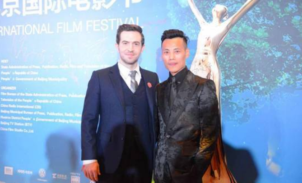 聂枭简介(“伪大师”聂枭,桀骜不驯,除成功割了“韭菜”,压根就没成功过)