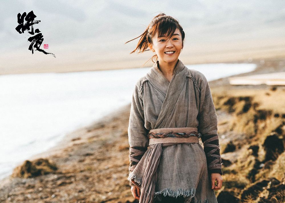 宋伊人的个人资料简介(“清纯校花”宋伊人:出道多年不温不火,如今被传背后有人撑腰)