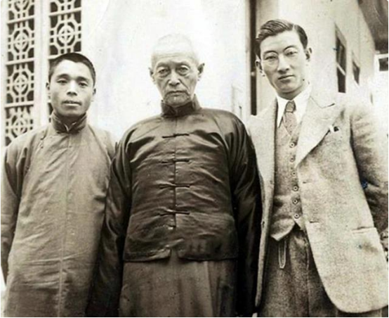 清朝海军萨镇冰简介(总司令萨镇冰,49年坚持留大陆,听闻志愿军胜利流出热泪)