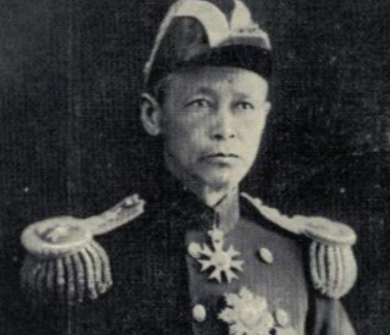 清朝海军萨镇冰简介(总司令萨镇冰,49年坚持留大陆,听闻志愿军胜利流出热泪)