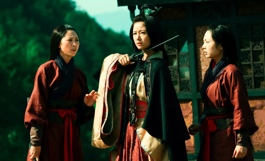 孙尚香简介(东吴的郡主,蜀汉的主母,两边都是家,又都当她是外人)