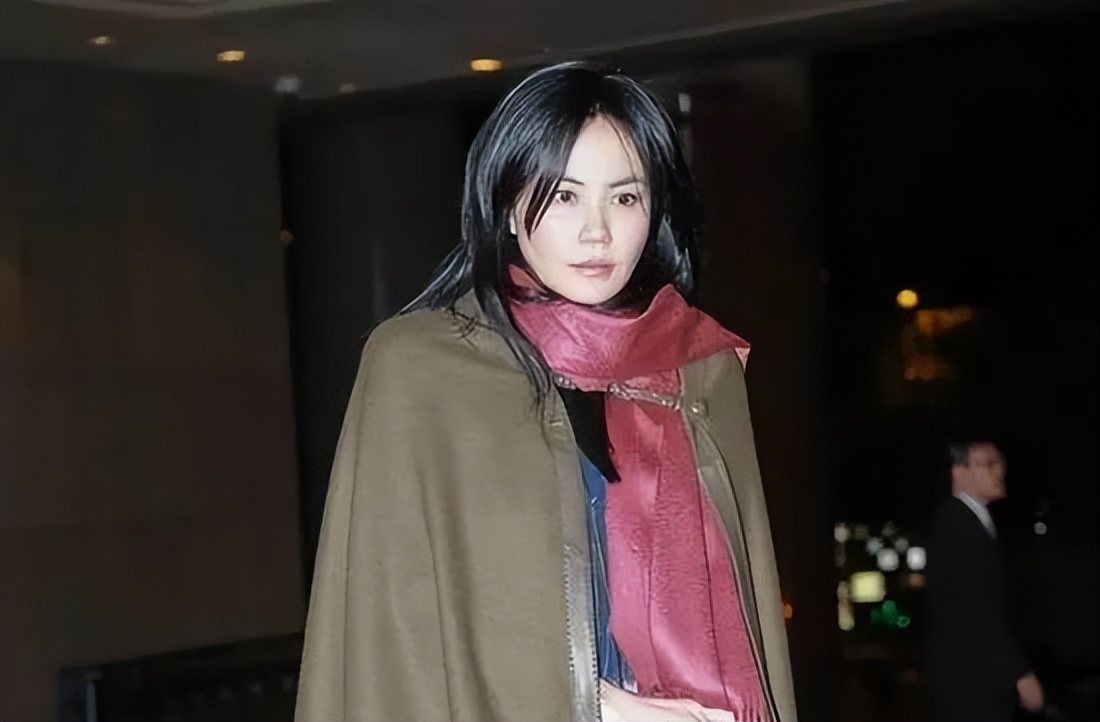 “天后”王菲简介（红了三十年的歌坛传奇，和谢霆锋有情人终成眷属）