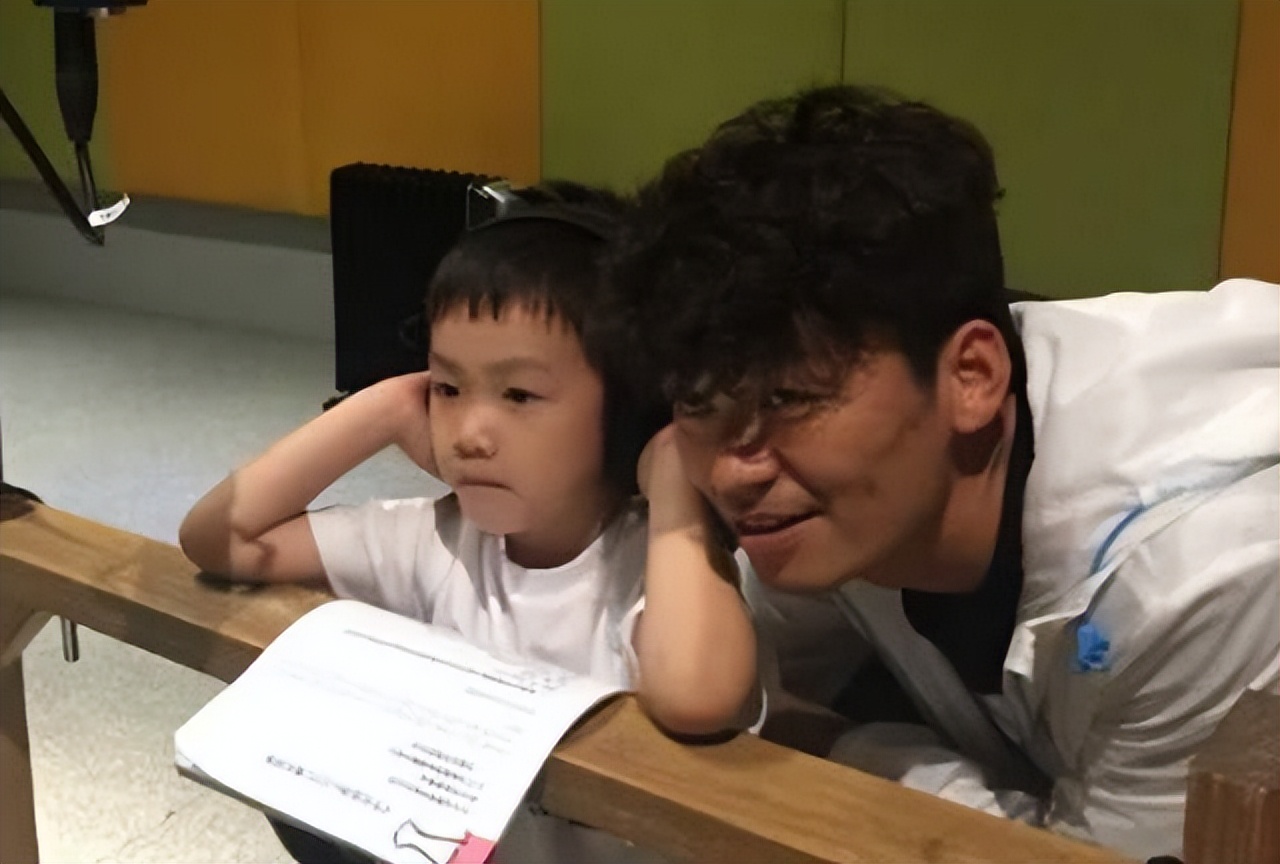 王宝强简介(离婚六年了,王宝强和马蓉的人生状况,有何不同?)