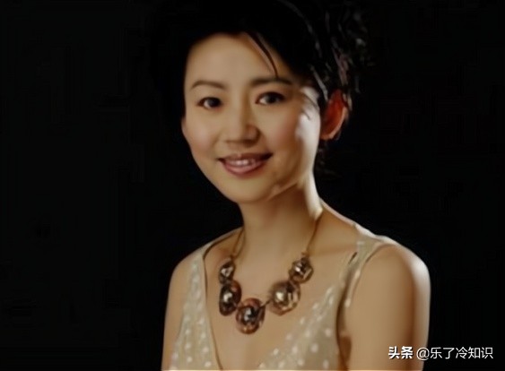 消失4年的王小丫简介(1婚嫁老师2婚嫁大13岁老公,53岁膝下无儿无女)