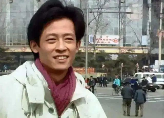 徐帆简介(徐帆当年这么红,为何还做第三者,插足别人的婚姻?)