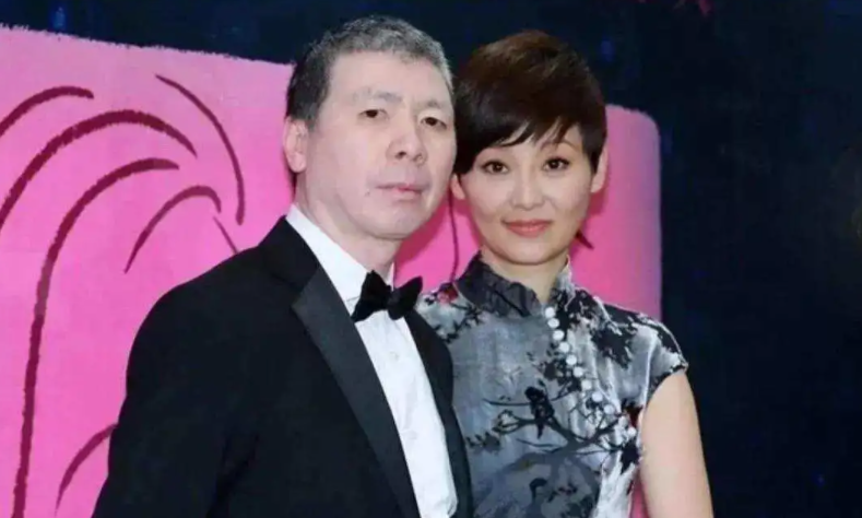 徐帆简介(徐帆当年这么红,为何还做第三者,插足别人的婚姻?)