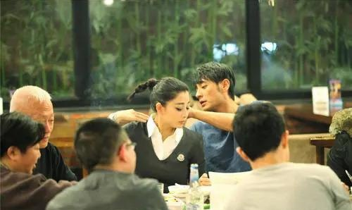 演员殷桃的个人资料简介(一段失败的婚姻,情史一波三折,42岁依旧)