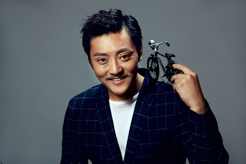 演员殷桃的个人资料简介(一段失败的婚姻,情史一波三折,42岁依旧)