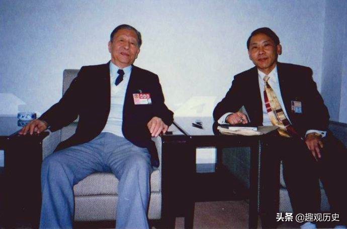 杨虎城简介(杨虎城56岁时不幸遇害,留下6个女儿4个儿子,后来过得怎么样?)