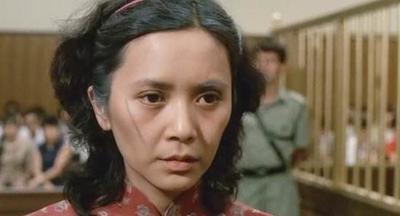 叶德娴个人资料简介(她是71岁高龄老戏骨,曾片约不断,获奖无数,如今活成这样)