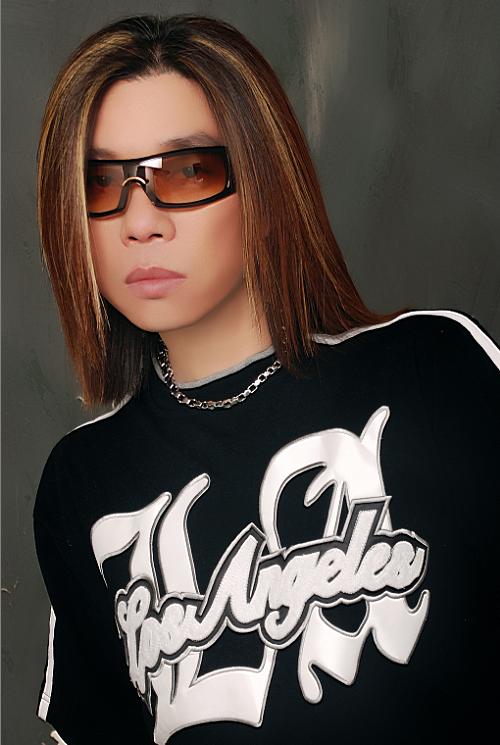 郭峰简介(音乐才子郭峰,60岁仍未婚无子女,还没成家就老了)