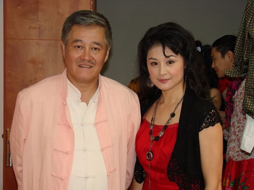 于月仙简介（50岁小姨子于月仙去世，64岁赵本山瘫软地上）