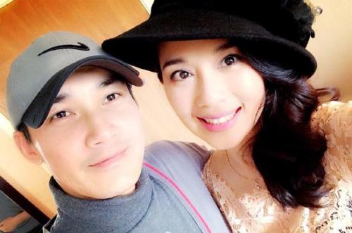 好丈夫陈松伶老公张铎简介(娶大8岁的妻子,姐弟恋多年如一日,至今恩爱如初)