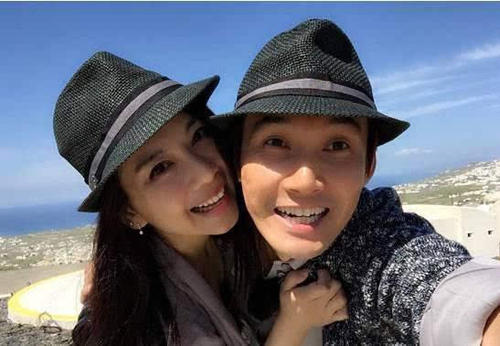 好丈夫陈松伶老公张铎简介(娶大8岁的妻子,姐弟恋多年如一日,至今恩爱如初)