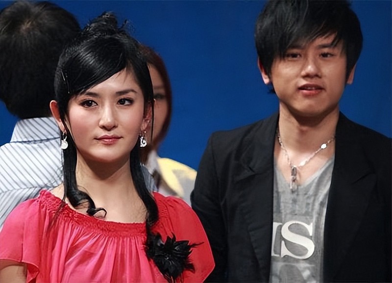 张杰简介(普通家庭出身却成为乐坛一哥,他是如何一步一步走向成功的)