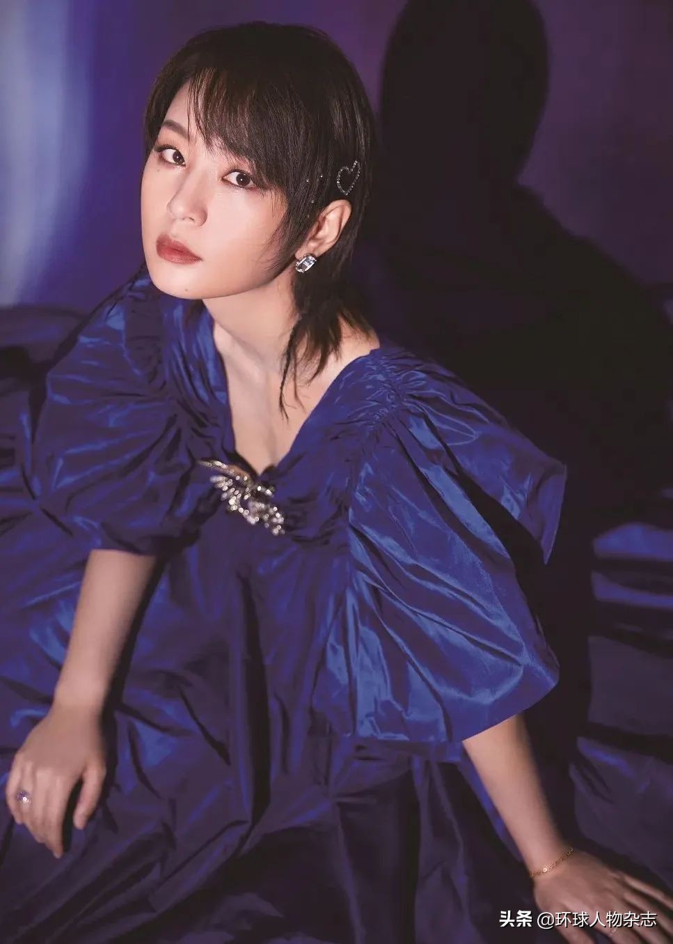 周笔畅出道17年周笔畅简介(一场“被打造”和“反抗被打造”的战争)