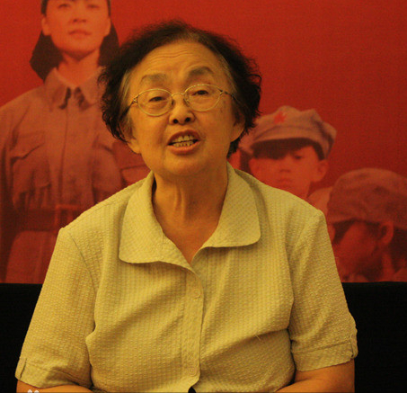 左权简介(为掩护彭德怀等牺牲,死后妻子嫁其秘书,唯一后人承其遗志)