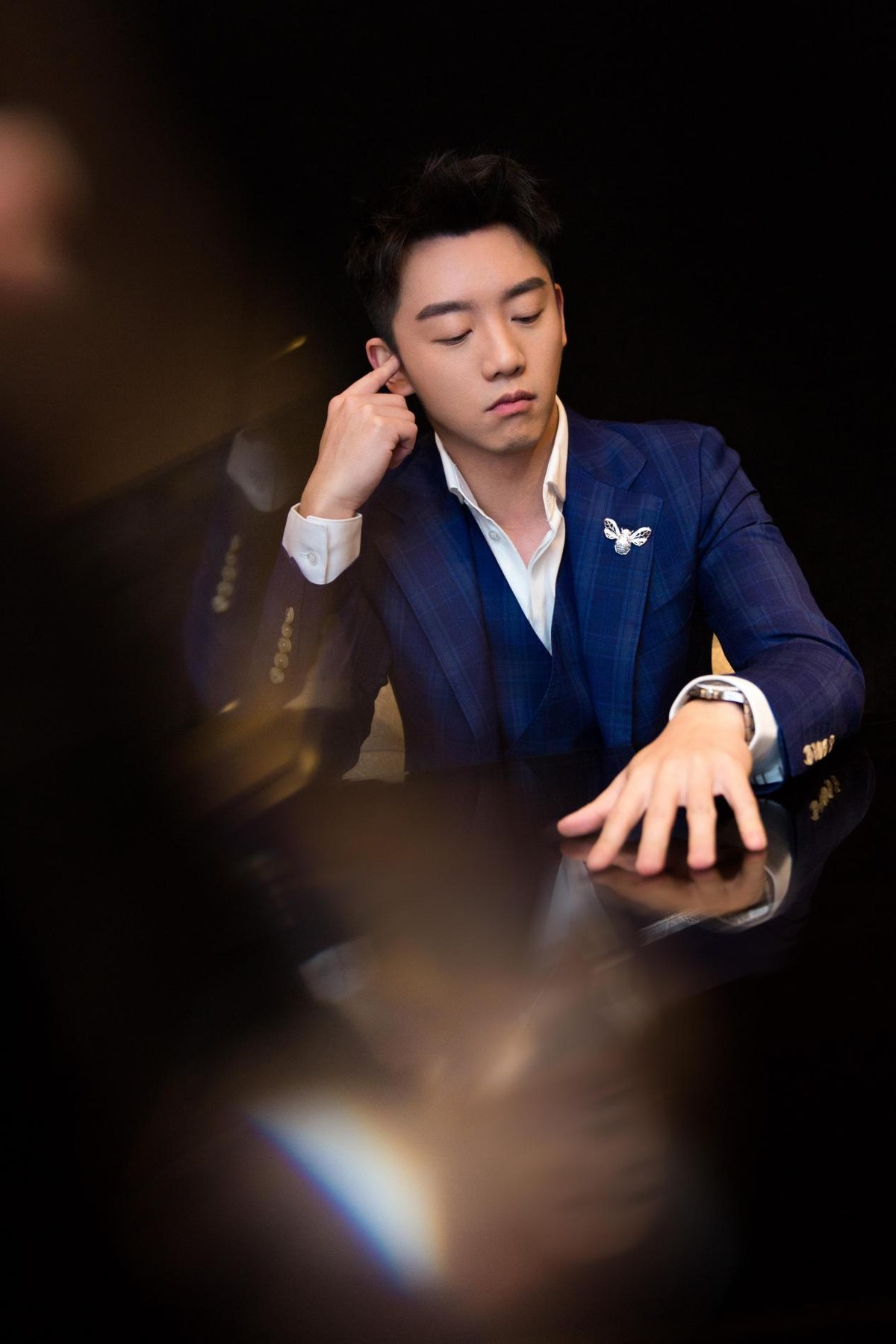 郑凯个人资料简介(被“女海王”骗,被女富豪伤,情感磋磨后娶平凡女孩很幸福)