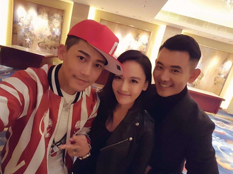 郑凯个人资料简介(被“女海王”骗,被女富豪伤,情感磋磨后娶平凡女孩很幸福)