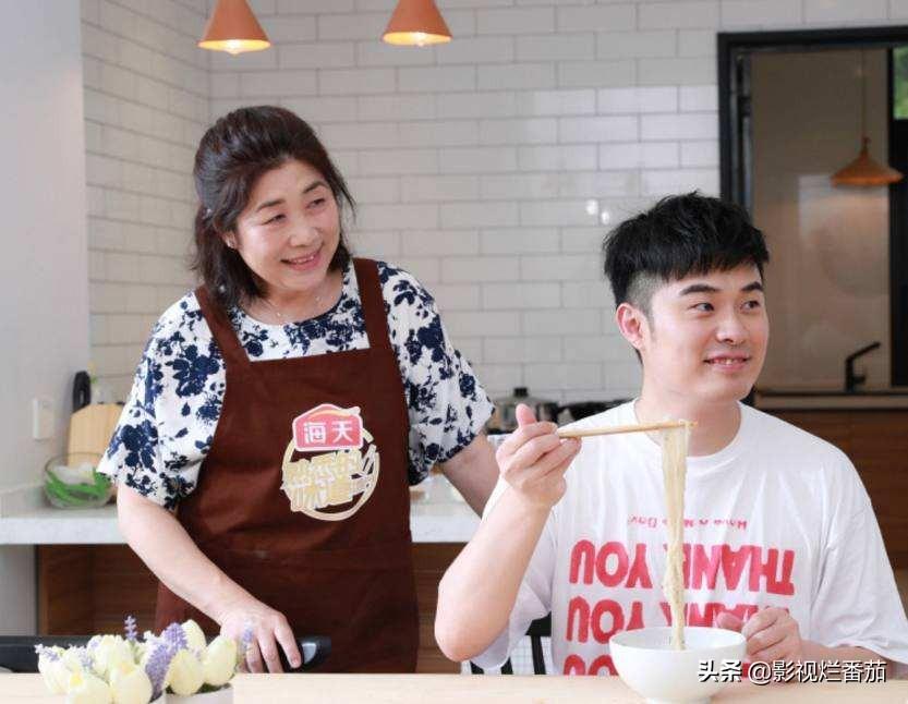 陈赫舅舅是谁(似乎是草根出身的陈赫,舅舅竟然是陈凯歌,妈妈是国家一级演员!)