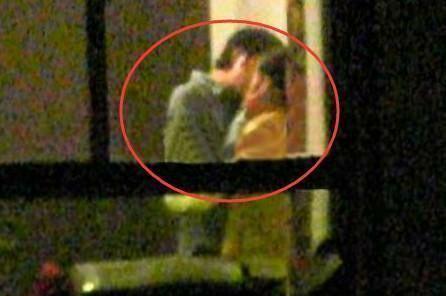 董洁老公是谁(董洁维基百科显示已婚,并且另育有一女,工作人员正面回应)