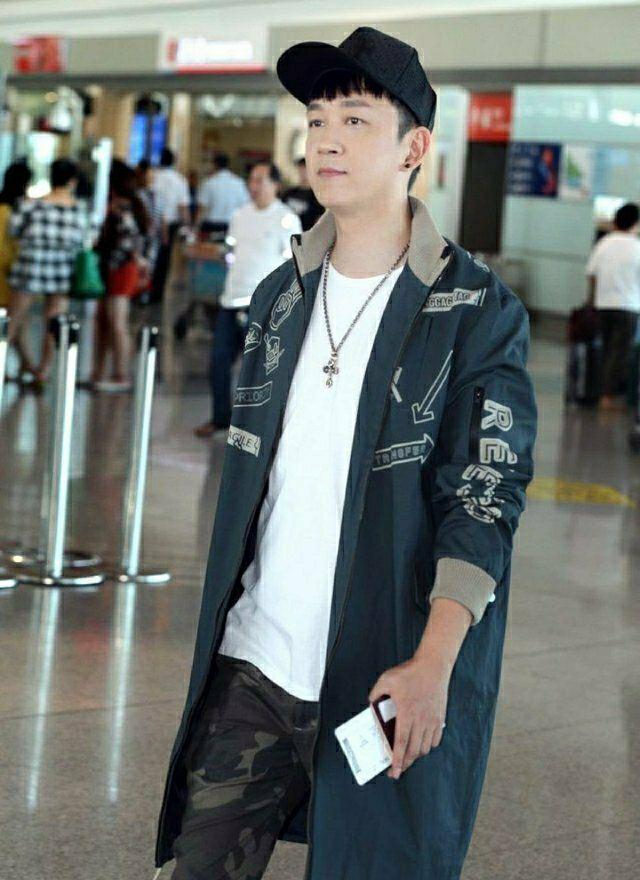 董洁老公是谁(董洁维基百科显示已婚,并且另育有一女,工作人员正面回应)