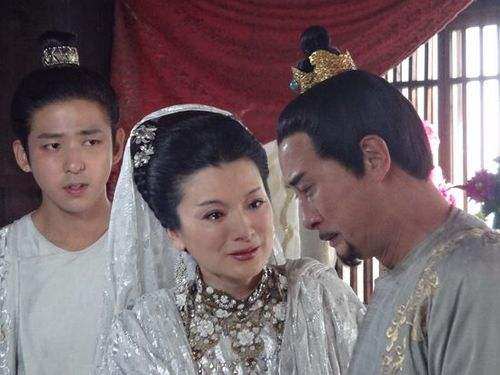 段誉是谁的儿子(天龙八部中段誉的身世之谜,说他是段延庆之子,其实是漏洞百出)