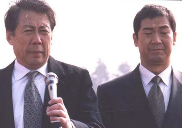 罚罪中54个内鬼是谁(“黑警”满天飞,这部刑侦剧,怒刷了国产剧的尺度新标杆)