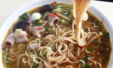 方便面是谁发明的(方便面是日本人发明的?二百年前大清某位名人才是方便面之父)