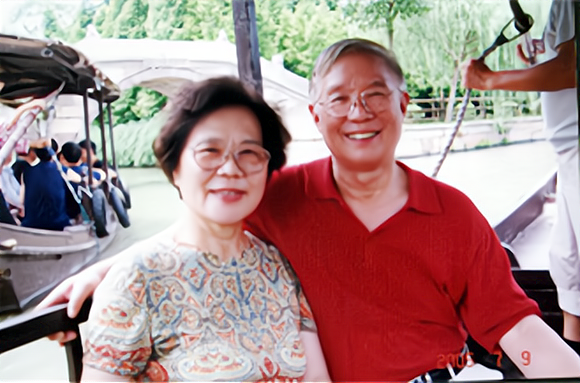 韩红的母亲是谁(韩红的母亲雍西:早年丧夫后再婚,现在最担心女儿的婚事)