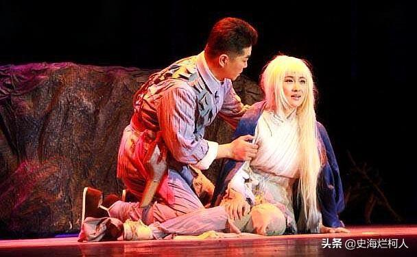 黄世仁是谁(《白毛女》中黄世仁的历史原型是谁?为什么有人为其喊冤叫屈?)