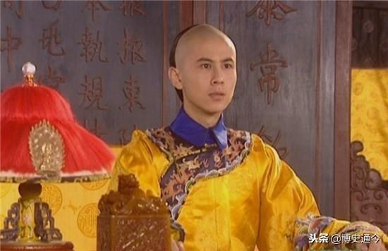 康熙的母亲是谁(康熙的生母:13岁被迫入宫,22岁成为太后,一生命苦)