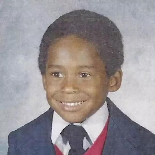 科比是谁(带你认识不一样的科比,35岁创立10亿基金,39岁摘得奥斯卡)